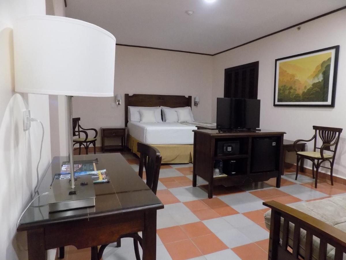 Hotel La Recoleccion León Esterno foto